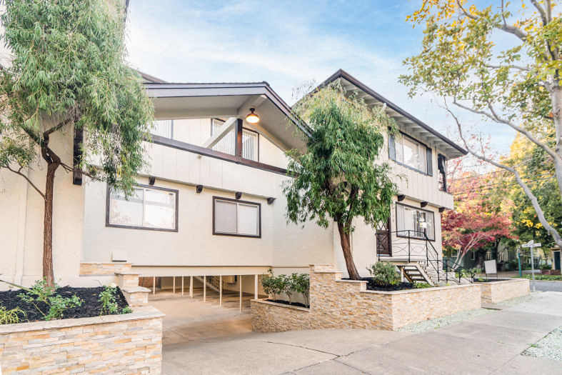 1BR/1BA Apartment on Ramona Avenue · Palo Alto photo 4